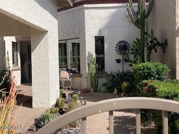 8100 Camelback Rd #94, Scottsdale, AZ 85251