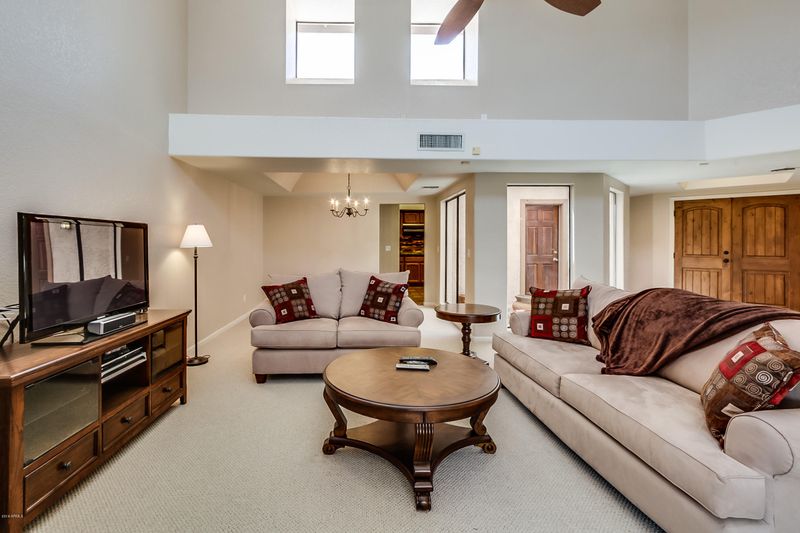 8100 E Camelback Rd #1, Scottsdale, AZ 85251