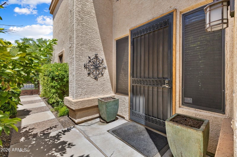 8100 E Camelback Rd #101, Scottsdale, AZ 85251