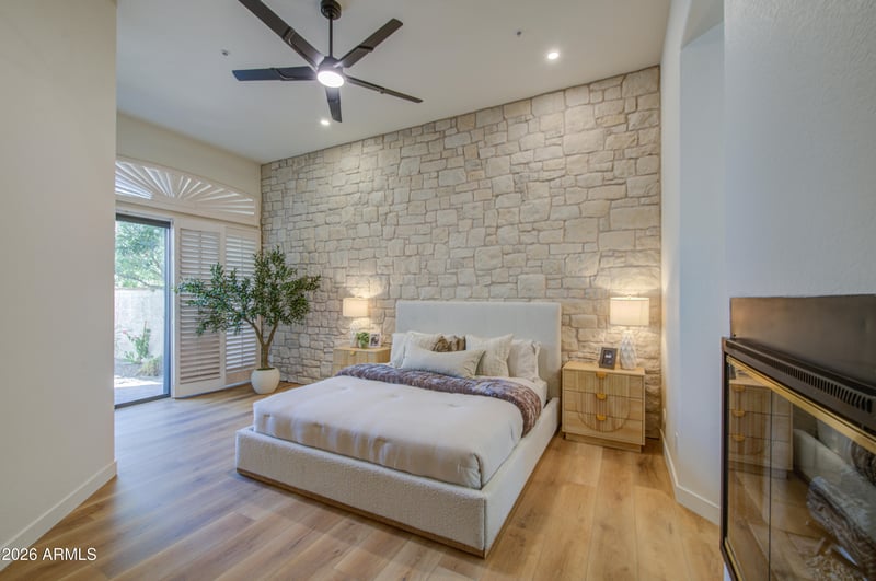 8100 E Camelback Rd #166, Scottsdale, AZ 85251