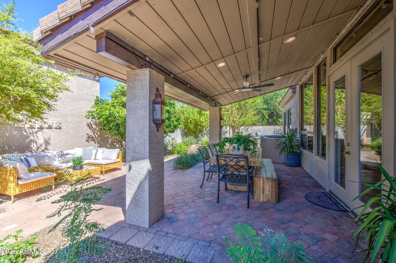 8100 E Camelback Rd #166, Scottsdale, AZ 85251