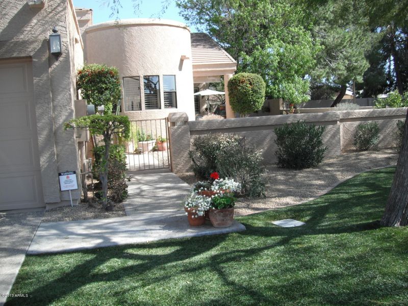 8100 E Camelback Rd E #146, Scottsdale, AZ 85251
