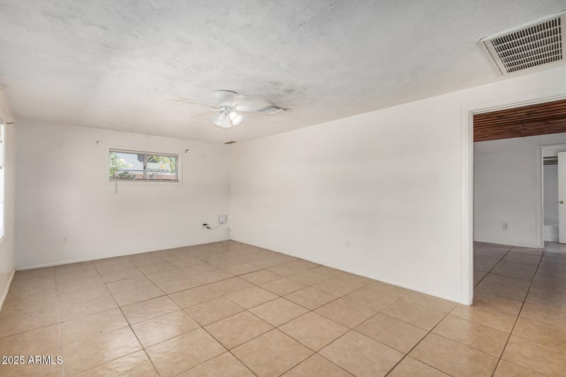 8101 4th Ave, Mesa, AZ 85208