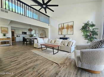 8101 Central Ave #14, Phoenix, AZ 85020