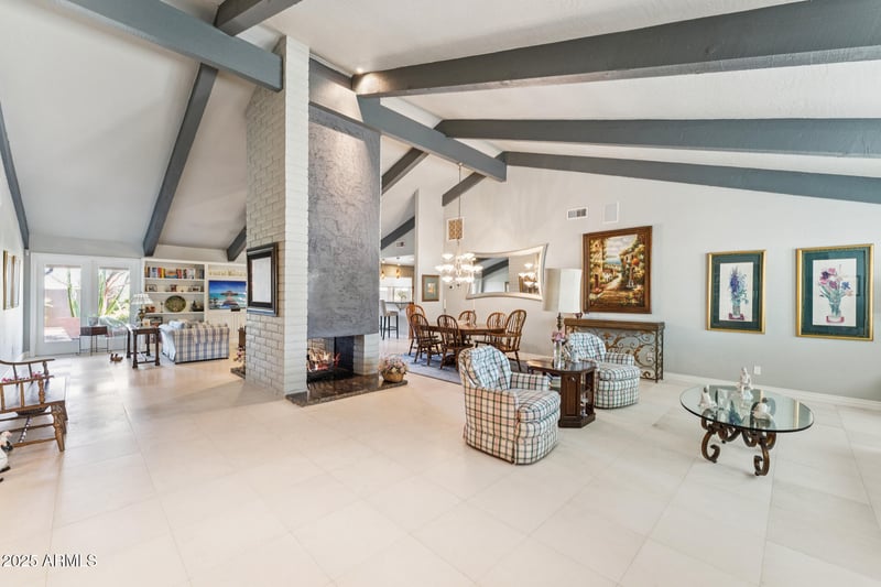 8102 Dreamy Draw Dr, Phoenix, AZ 85020