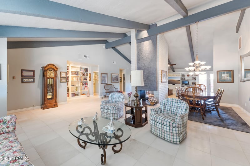 8102 Dreamy Draw Dr, Phoenix, AZ 85020