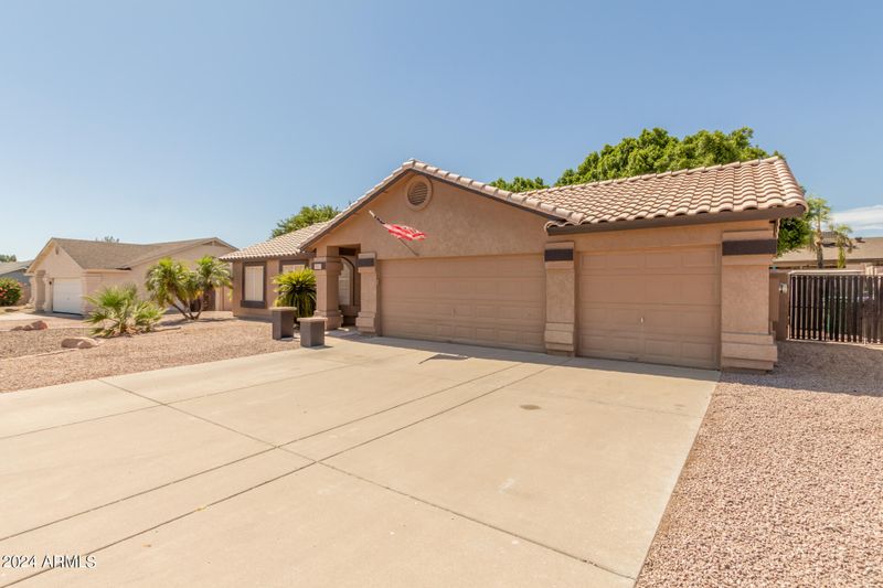 8102 E Ensenada St, Mesa, AZ 85207