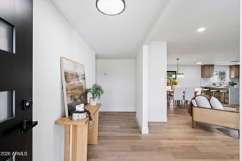 8102 E Palm Ln, Scottsdale, AZ 85257
