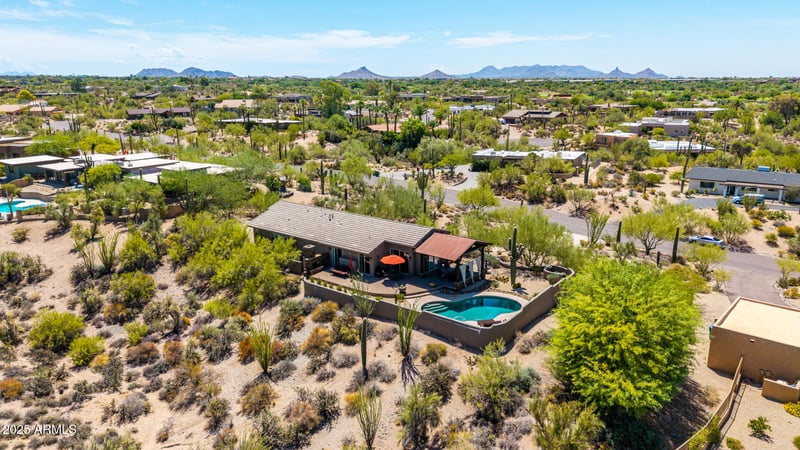 8102 Serene St, Carefree, AZ 85377