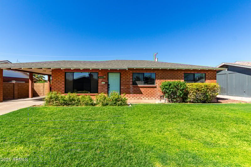 8102 Whitton Ave, Scottsdale, AZ 85251