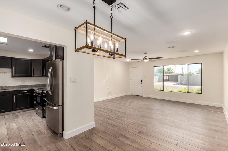 8102 Whitton Ave, Scottsdale, AZ 85251
