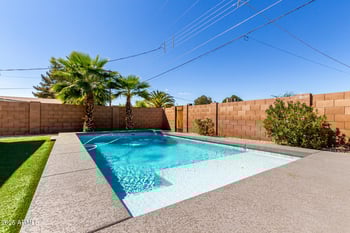 8102 Whitton Ave, Scottsdale, AZ 85251