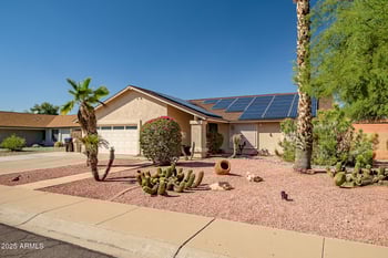 8102 Windrose Dr, Peoria, AZ 85381