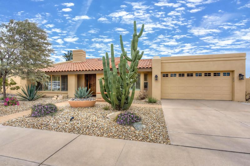8103 E Del Rubi Dr, Scottsdale, AZ 85258