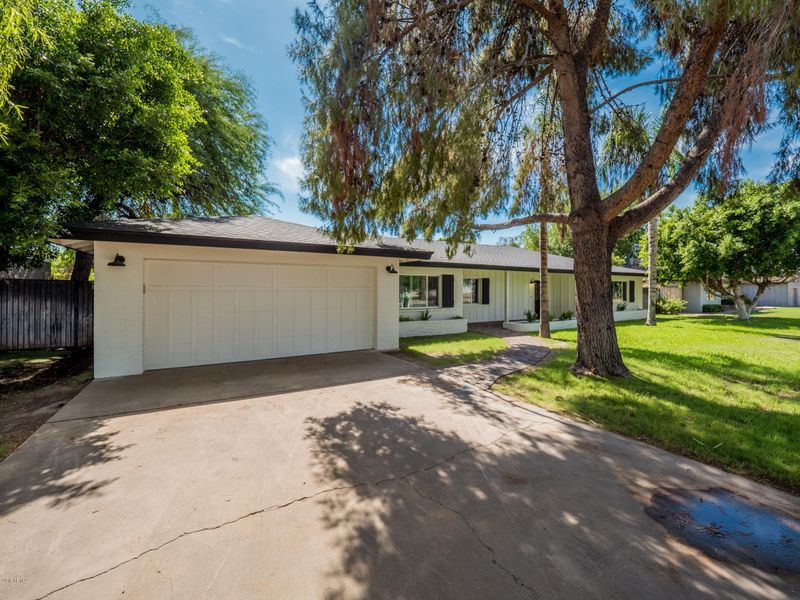 8103 N 11th Ave, Phoenix, AZ 85021