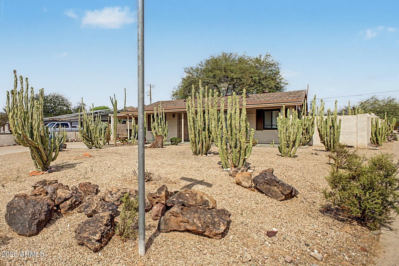 8103 N 11th St, Phoenix, AZ 85020