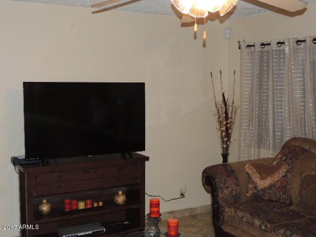 8104 E Juanita Ave, Mesa, AZ 85208