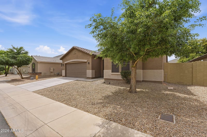 8106 S 42nd Ave, Laveen, AZ 85339