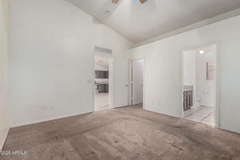 8106 W Watkins St, Phoenix, AZ 85043