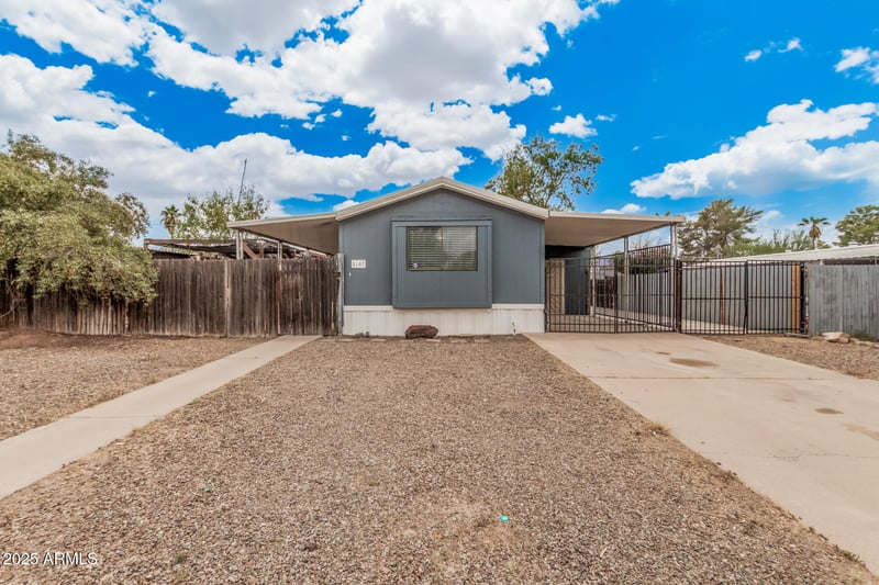 8107 Butte St, Mesa, AZ 85207