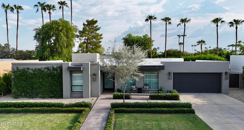 8107 Del Caverna Dr, Scottsdale, AZ 85258