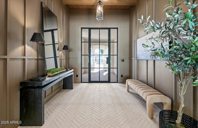 8108 Del Cristal Dr, Scottsdale, AZ 85258