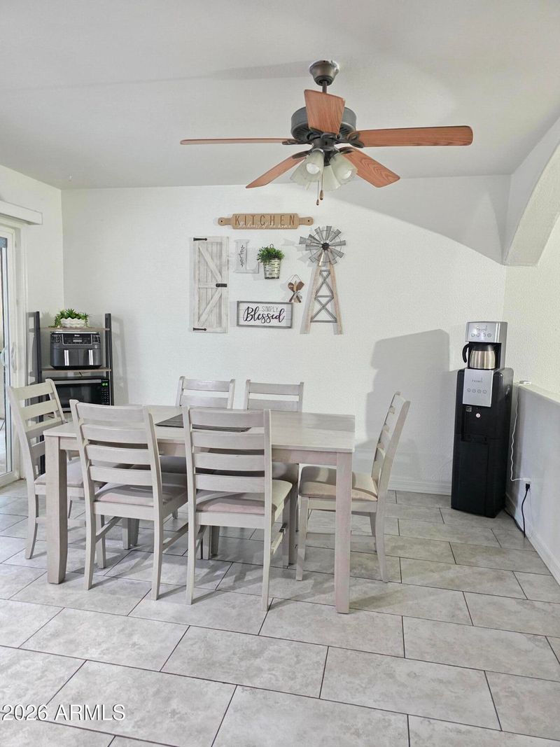 8109 W Montecito Ave, Phoenix, AZ 85033