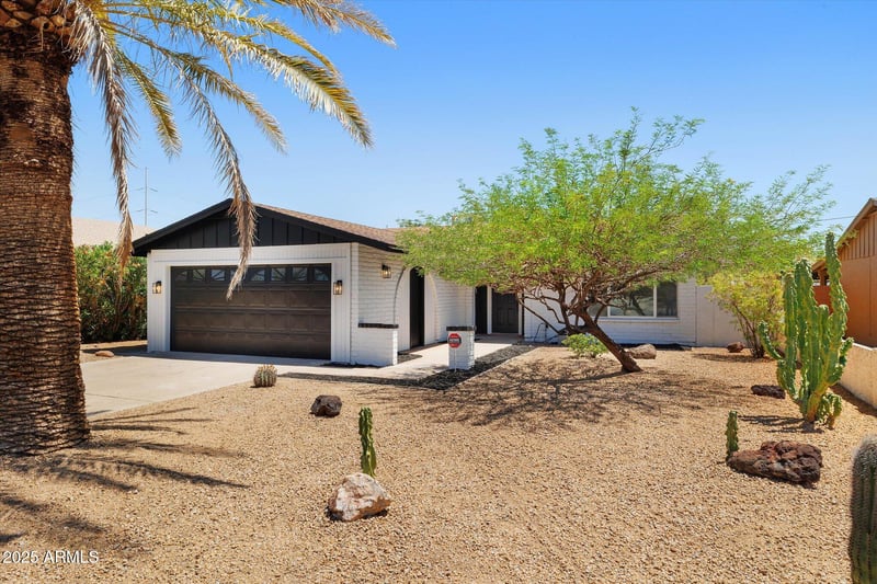 811 Brown St, Phoenix, AZ 85020