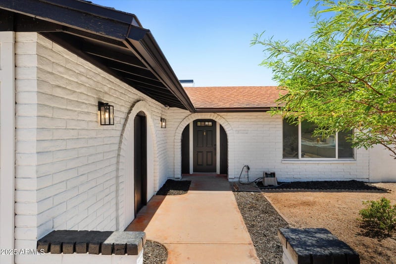 811 Brown St, Phoenix, AZ 85020