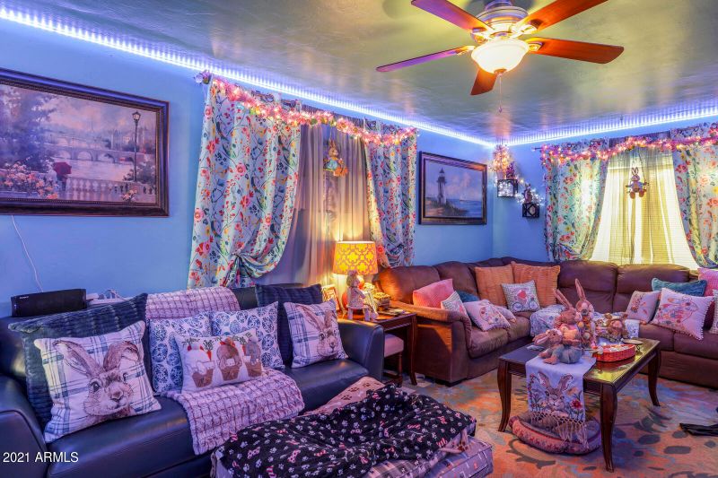 811 E Alice Ave, Phoenix, AZ 85020