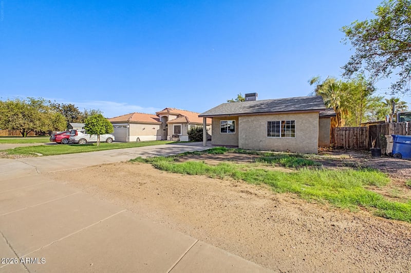 811 E Edison Ave, Buckeye, AZ 85326