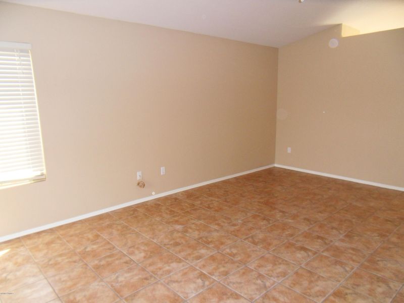 811 E Monona Dr, Phoenix, AZ 85024