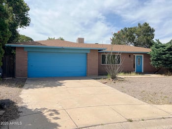 811 Tacoma Pl, Sierra Vista, AZ 85635