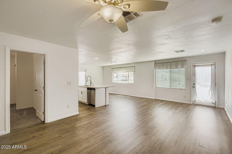 8110 4th Ave, Mesa, AZ 85208