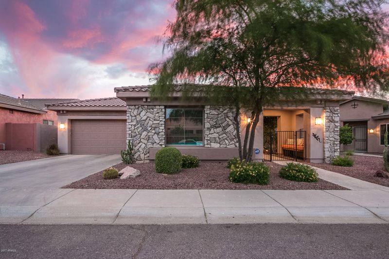 8110 S 18th Pl, Phoenix, AZ 85042