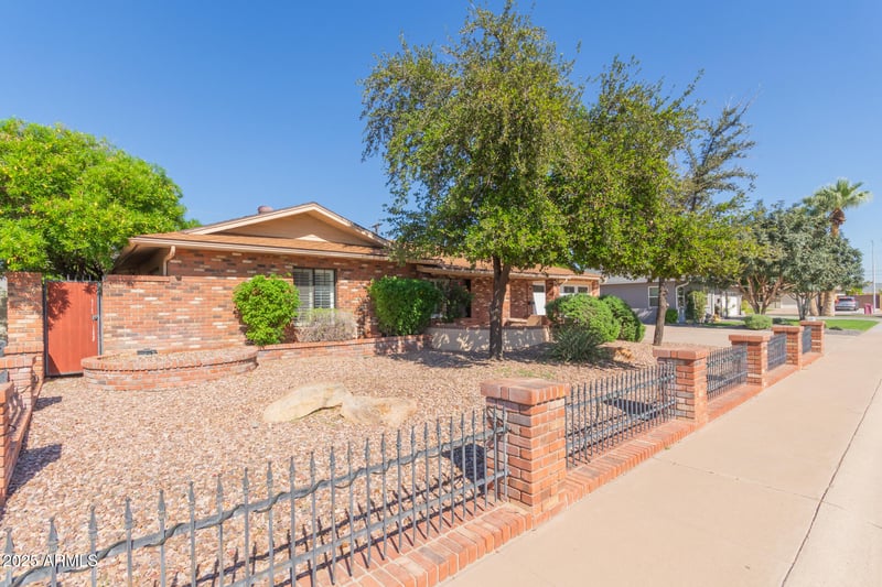 8110 Windsor Ave, Scottsdale, AZ 85257