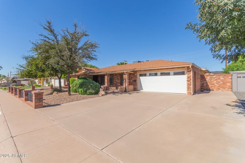 8110 Windsor Ave, Scottsdale, AZ 85257