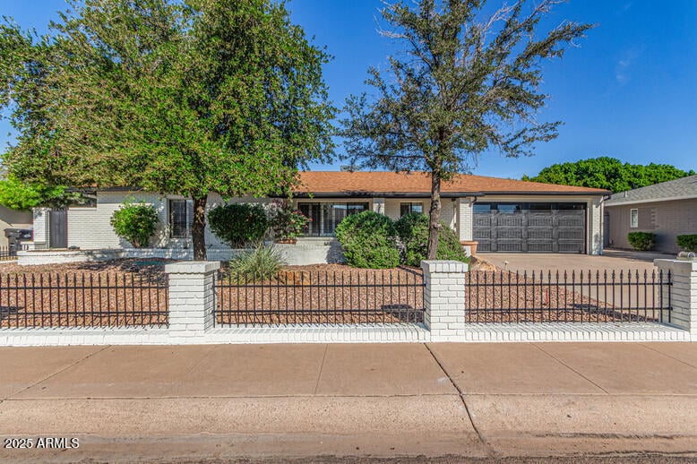 8110 Windsor Ave, Scottsdale, AZ 85257