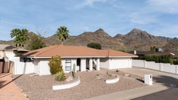 8111 18th Way, Phoenix, AZ 85020