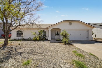 8111 Des Moines St, Mesa, AZ 85207