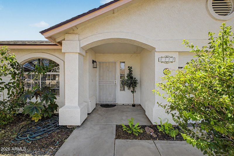 8111 E Des Moines St E, Mesa, AZ 85207