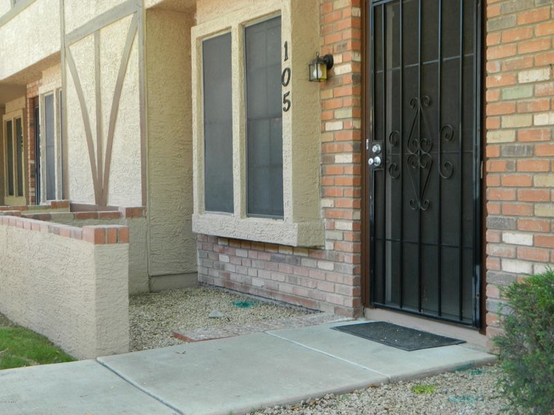 8111 W Wacker Rd #105, Peoria, AZ 85381