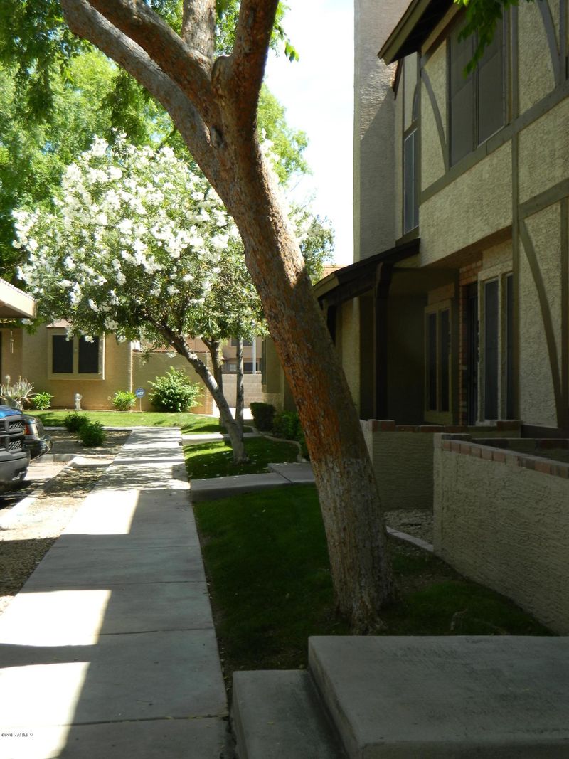 8111 W Wacker Rd #105, Peoria, AZ 85381