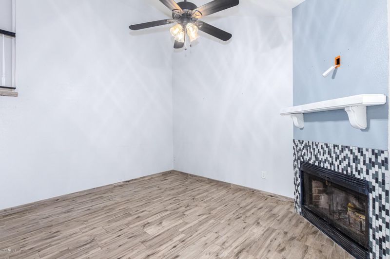 8111 W Wacker Rd #108, Peoria, AZ 85381