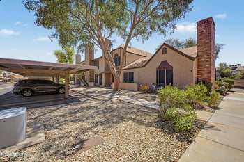 8111 W Wacker Rd #32, Peoria, AZ 85381