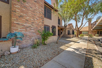 8111 W Wacker Rd #32, Peoria, AZ 85381