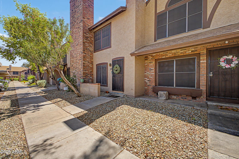 8111 W Wacker Rd #32, Peoria, AZ 85381