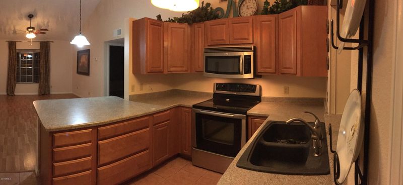 8111 W Wacker Rd #34, Peoria, AZ 85381