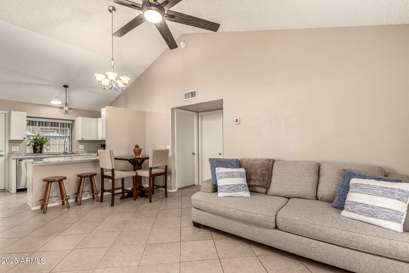 8111 Wacker Rd #1, Peoria, AZ 85381