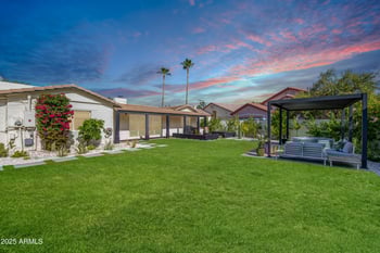 8112 10th Pl, Phoenix, AZ 85020